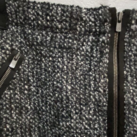 ARMANI COLLEZIONI Black Monochrome Sequin Tweed Pencil Skirt Sz 44 US 8 - Picture 6 of 7